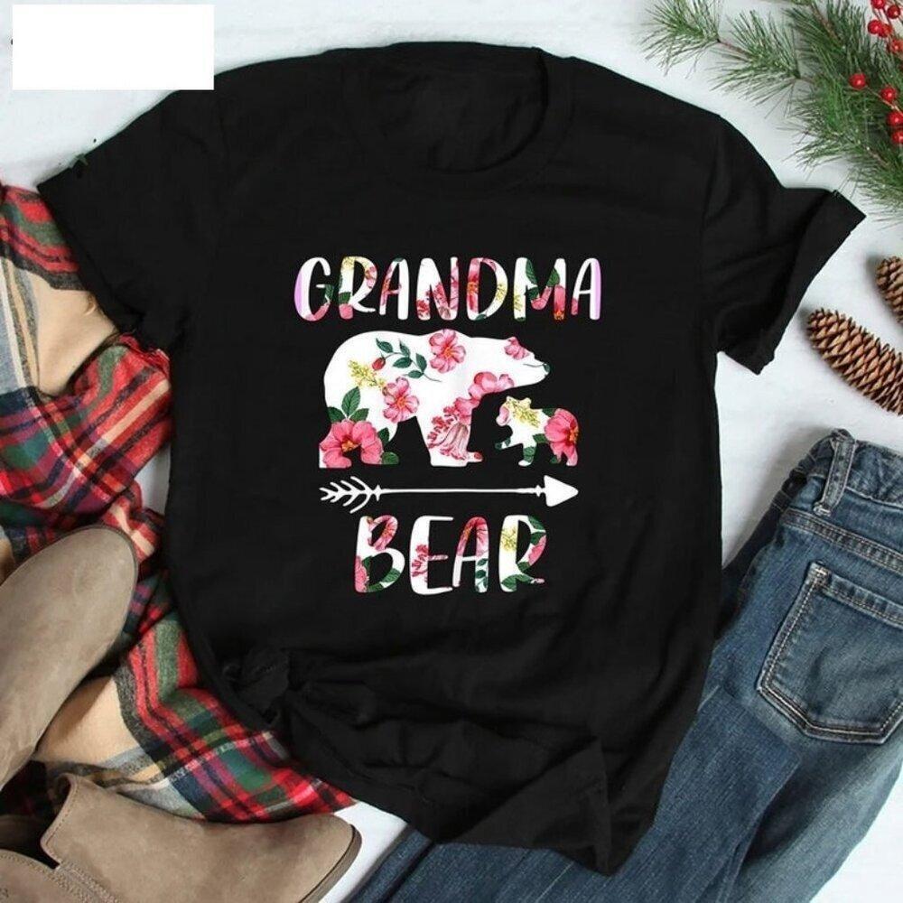 Floral Bear Matching Family Cute Grandma Gift Graphic Unisex T Shirt